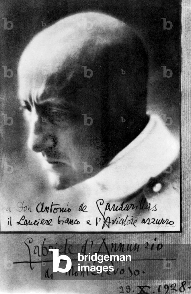 italian writer and nationalist Gabriele d'Annunzio (1863-1938), signed photo (october 29, 1928)