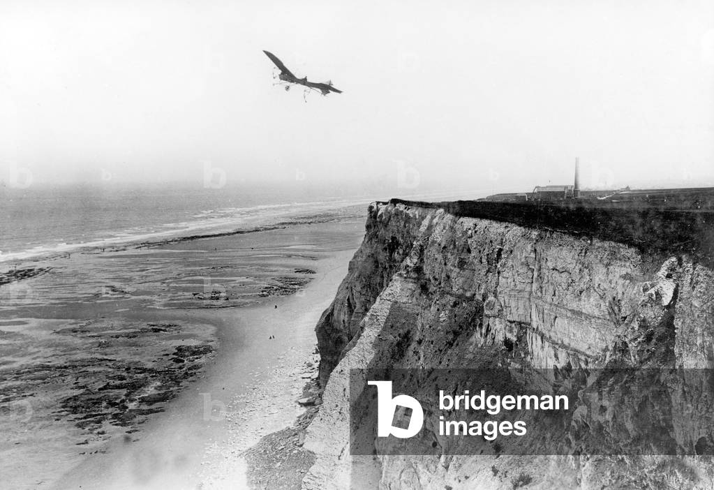 French pilot Hubert Latham crossing the English Channel july 25, 1909