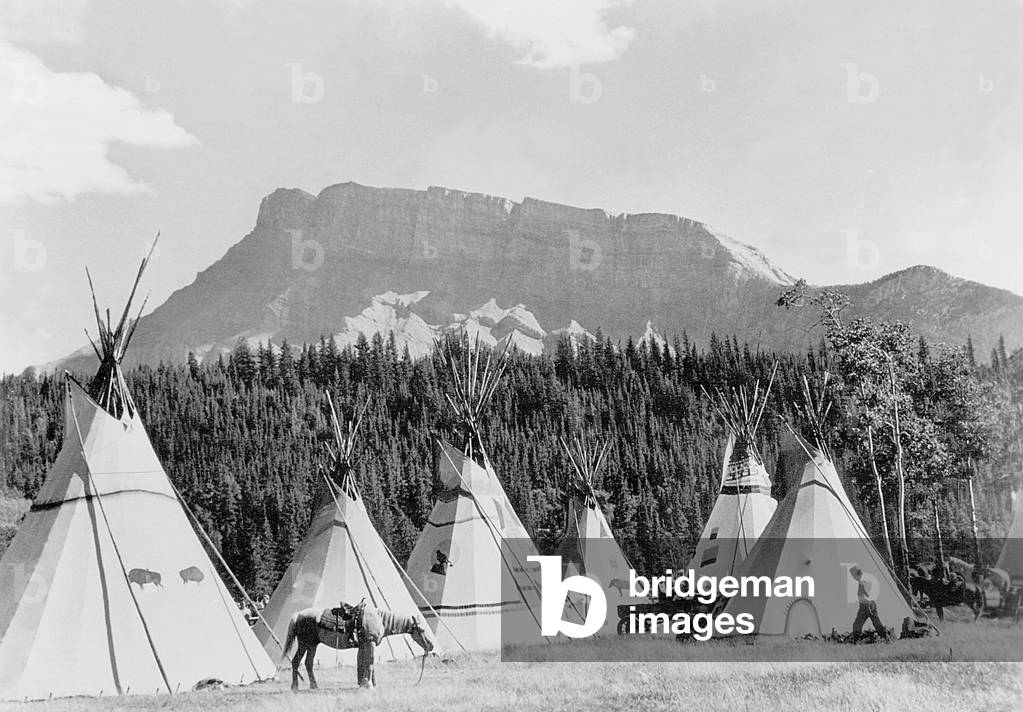 Indian camp in Alberta (Canada), postcard