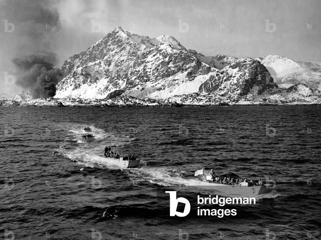 Expedition on Lofoten islands in Norway (operation Claymore) march 4, 1941 led by english commandos and nowegian resistants to overpower industrialist equipments