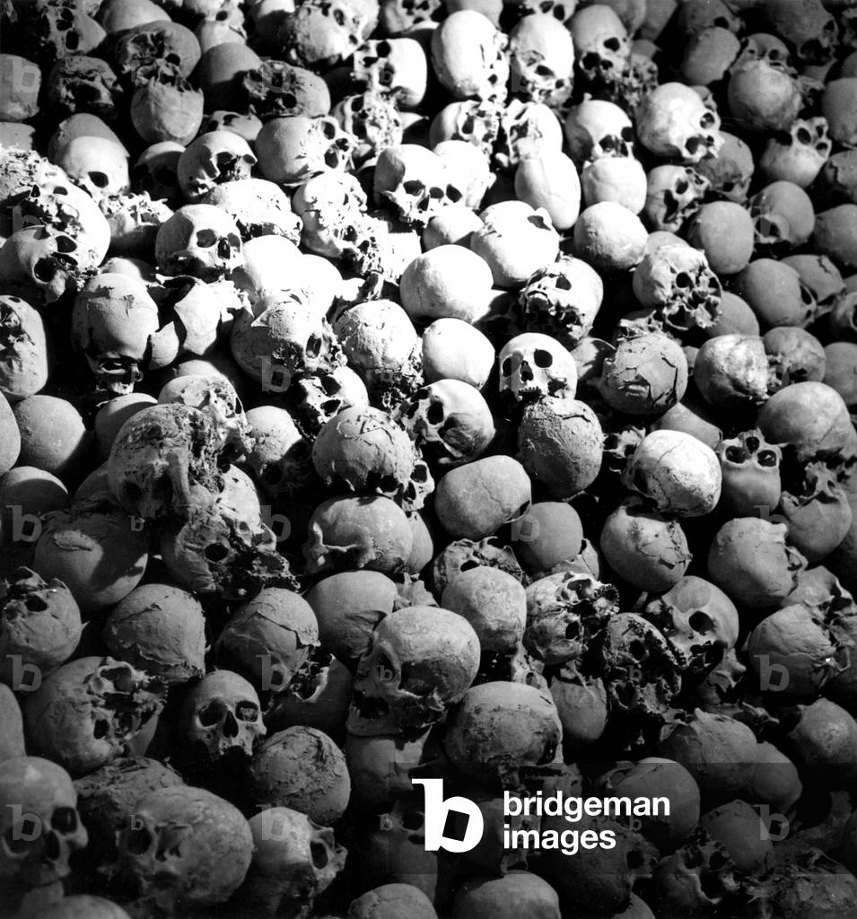 skulls and skeletons found at the Santa Catharina monastery in the Sinai desert in Israel in september 1967 (today in Egypt)