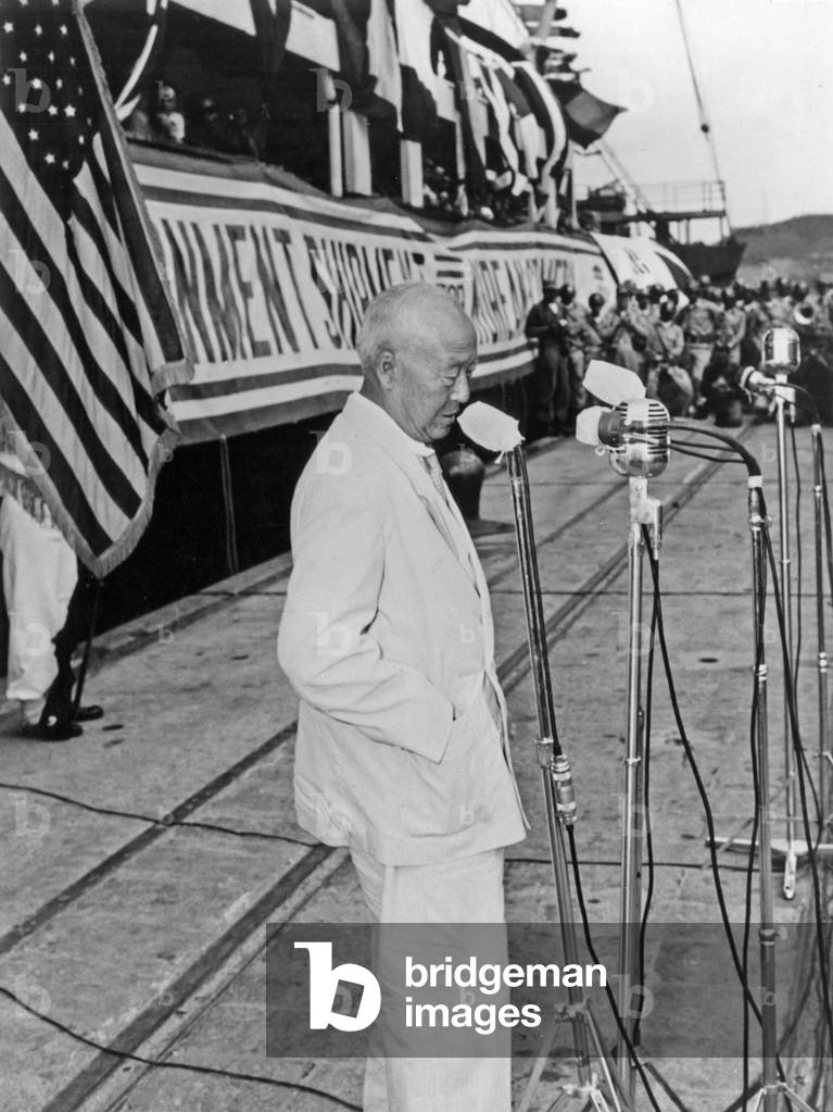 Syngman Rhee (1875-1965) president of south Korea in a dockside ceremony at Pusan septembre 1953 accepts the 1st shiplead of supplies under the US president DwightEisenhower (200 000 000 $ Emergency Relief Program) photo NARA