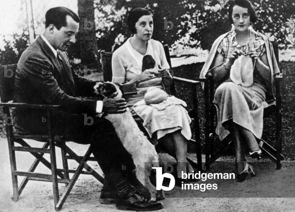 Jose Antonio Primo de Rivera (1903-1936) founders of francoist Falange in 1933 during Spanish civil war here with his 2 sisters