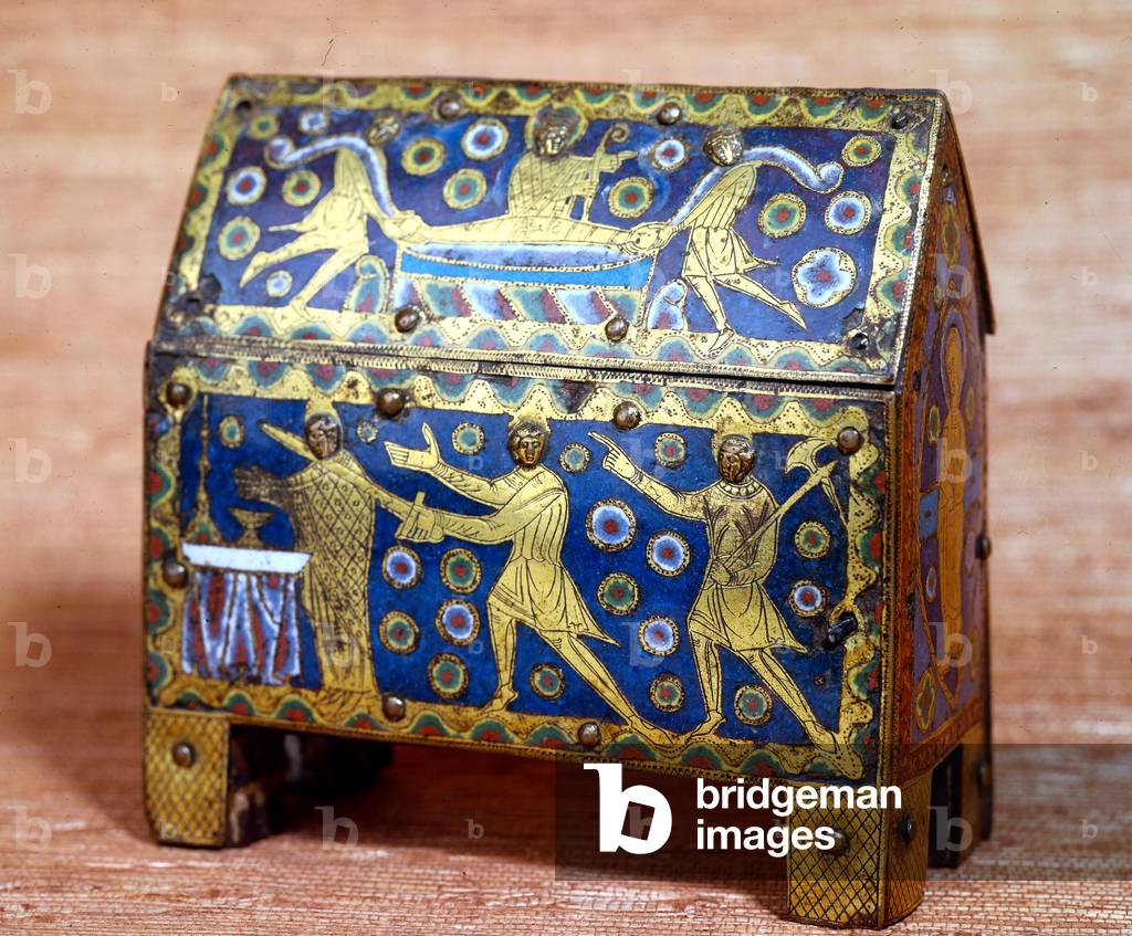 reliquary box decorated with enamels on coper, Limoges, 12th century showing the murder of archbishop of Cantorbery saint Thomas Becket (1117-1170)