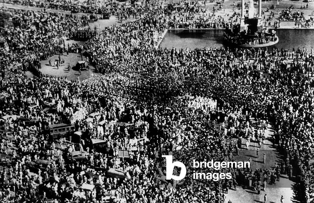 funeral of Gandhi after his assassination january 30, 1948