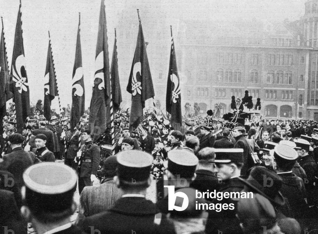 funeral of socialist deputee Roger Salengro in Lille in november 1936