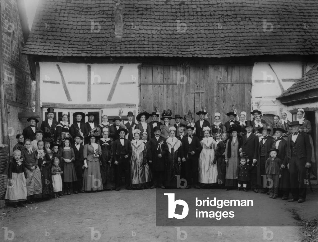 A wedding in Schleithal in Alsace in 1908