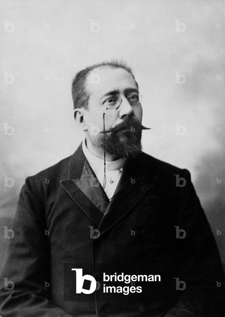 Maurice ROUVIER (1842-1911) French deputy then senator, he participated in the newspaper La Republique and became several times Ministers of Finance. But the scandal of Panama and the crisis opened by the inventories of the goods of the Church took a fatal blow to his political career