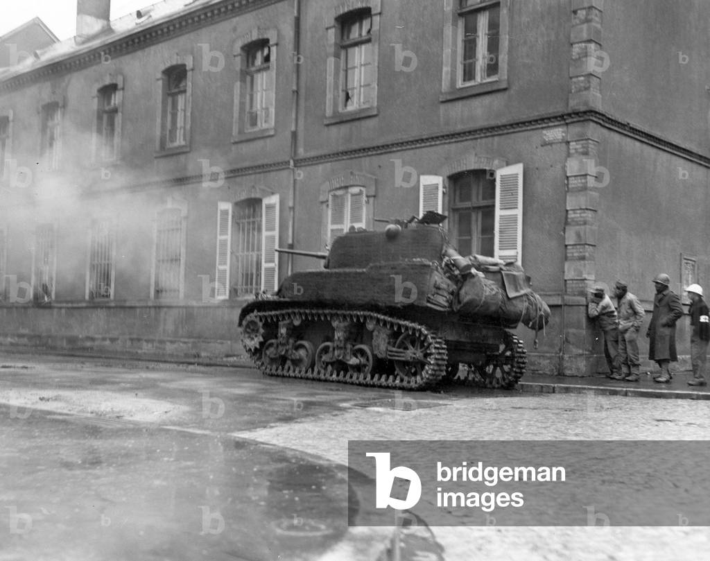 In Belfort (France), on november 22, 1944, a French tank machine-guns of 1st French armed division, photo NARA