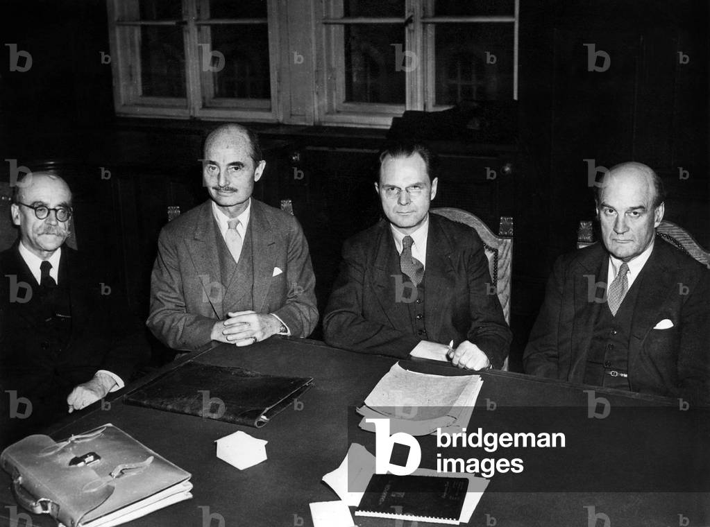 Deputy judges of Nuremberg trial (1945-1946) : l-r : Henri Donnedieu de Vabres (France), Francis Biddle (United States), general Iona Nikitchenko (Russia), Lord Justice Geoffrey Lawrence (England), here on november 3, 1945