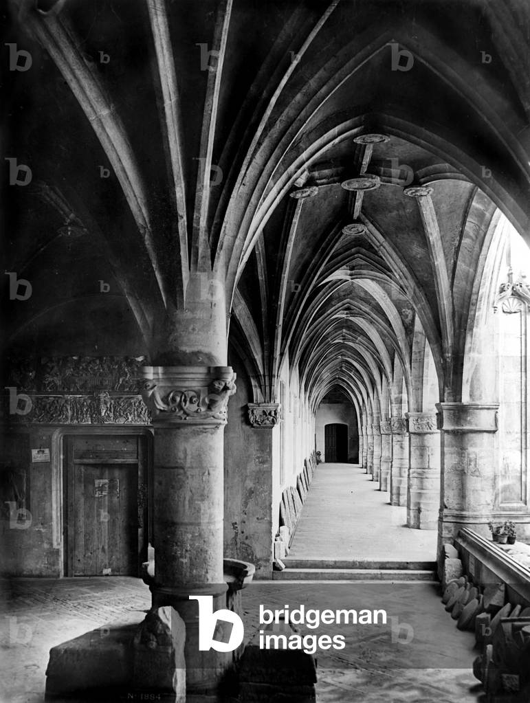 gallery of the palace of dukes of Lorraine in the city Nancy , France, 16th century