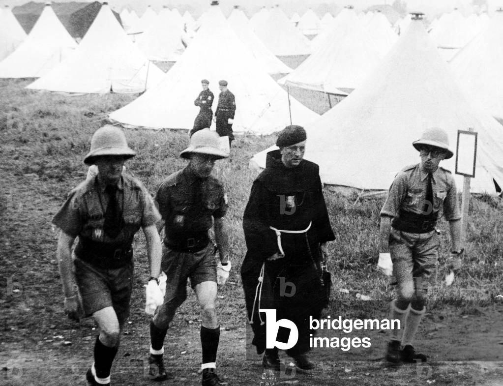 the Youth Camps celebrations in Vichy , France, in 1941