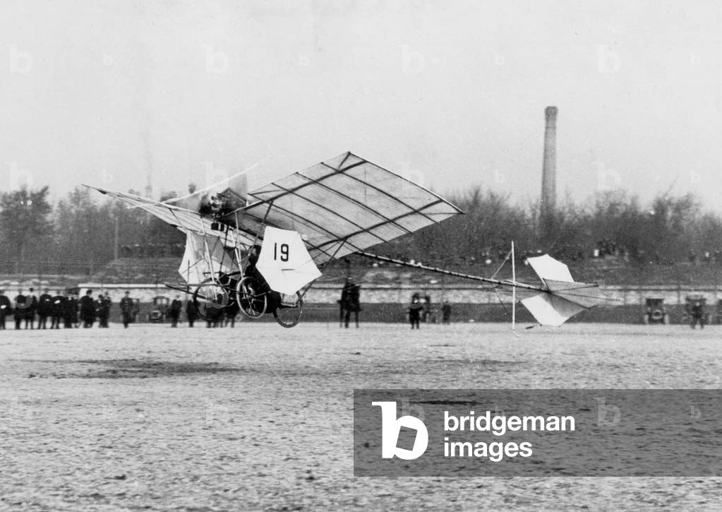 Brazilian pilot Alberto Santos-Dumont (1873-1932) and his plane 