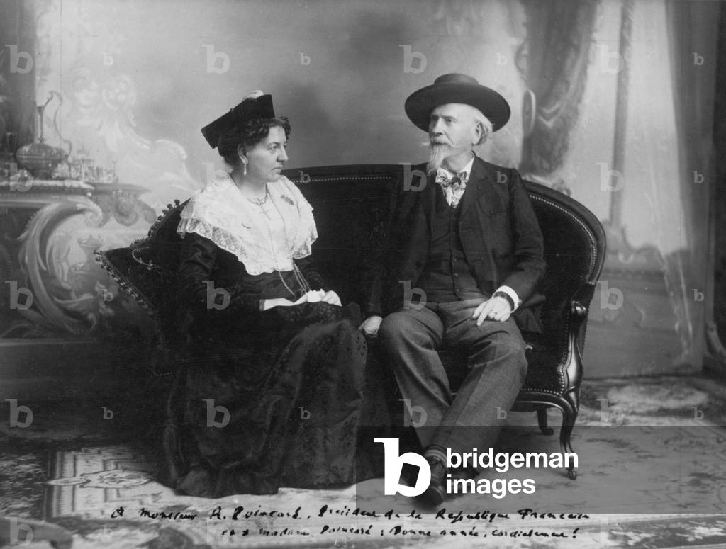 Frederic Mistral (1830-1914) French poet of the Provence, he obtained the literature Nobel prize in 1904, here with his wife, c. 1900