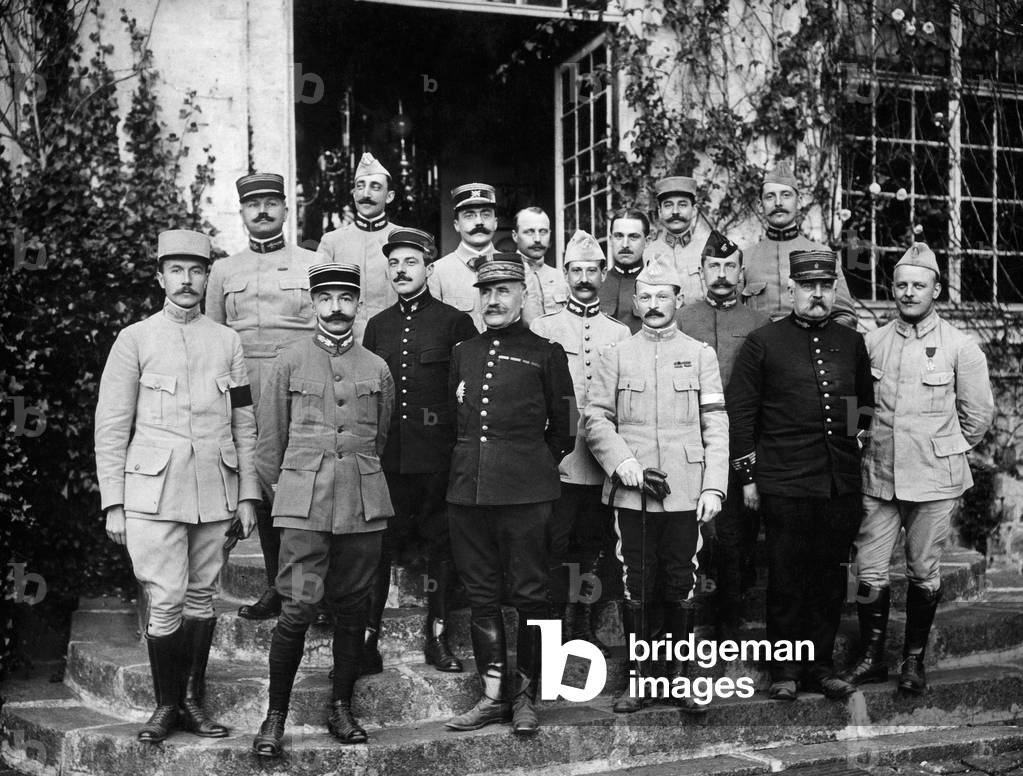 battle of Artois, 1915 : French marshal Ferdinand Foch installed his headquarter in Cercamp castle