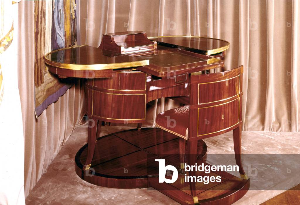 mechanical desk of Elisa Bonaparte (1777-1820) made by Giovanni Socci