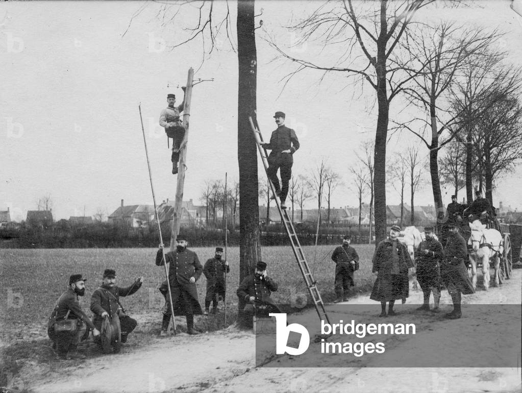 Telegraphists working during first world war