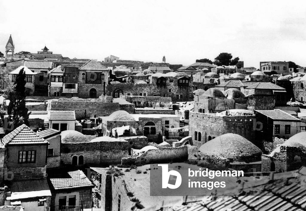 View of the old town in Jerusalem : jewish area august 1937