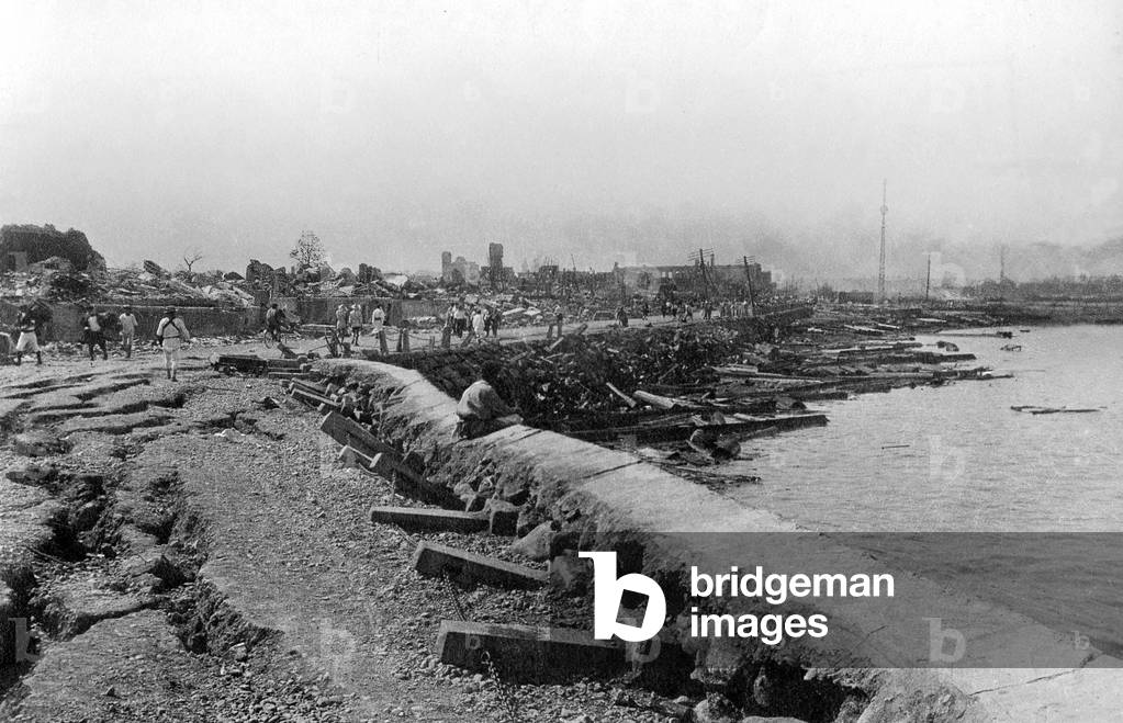 Yokohama in Japan after earthquake (september 1st, 1923)