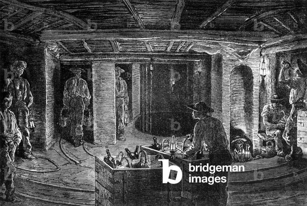 Daily life in the mine in Le Creusot (France) : pit workers lunching, 1865, engraving