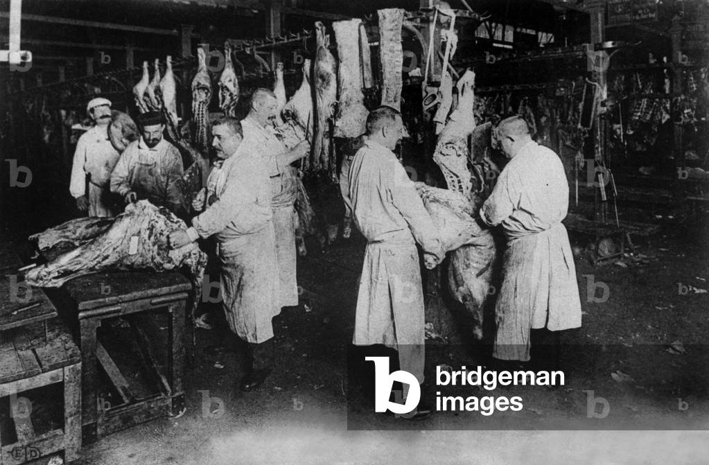 Halles in Paris : butchers, postcard, c. 1900