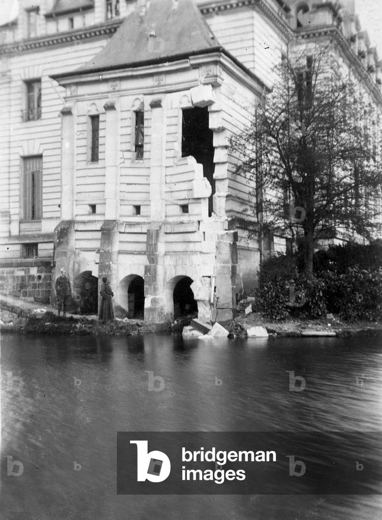 Chapel of castle of marquess of Ganay in Tracy le Val (Oise, Picardy, France) after bombardements during first world war