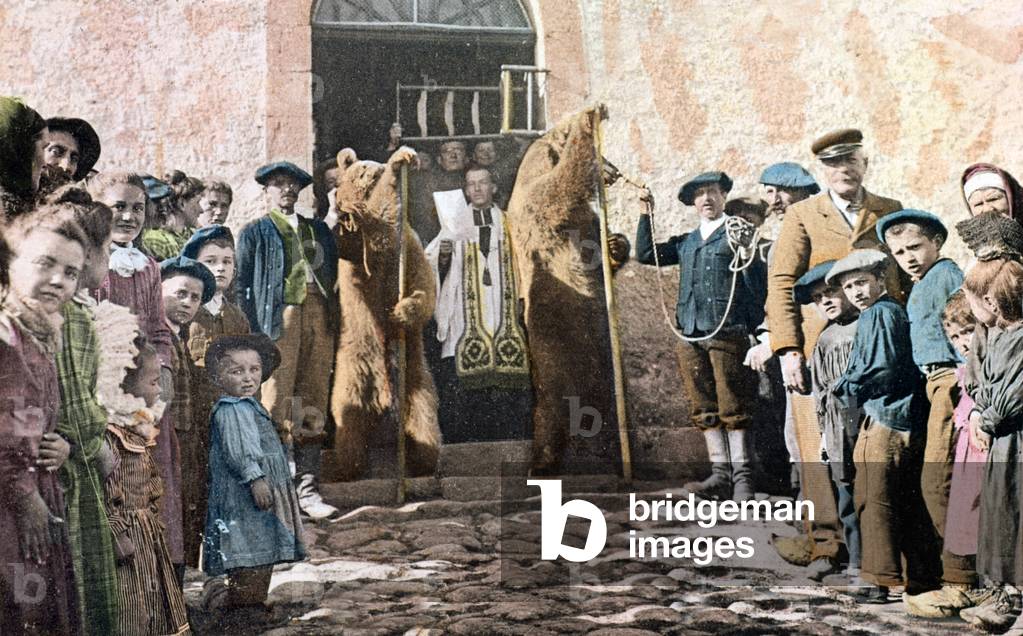 Reading of protest by a priest in south of France in 1906, at the time of the Church Inventories and the law of Separation of the Church and the State in France (1905-1906)