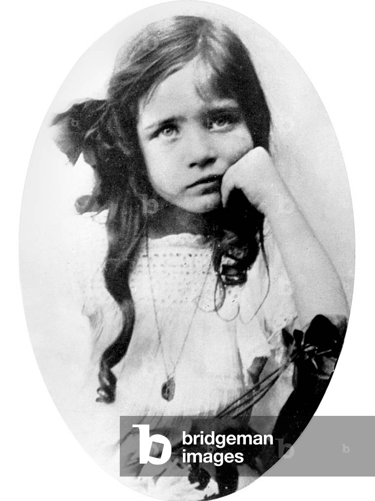 Simone de Beauvoir, child c.1914 (b/w photo)