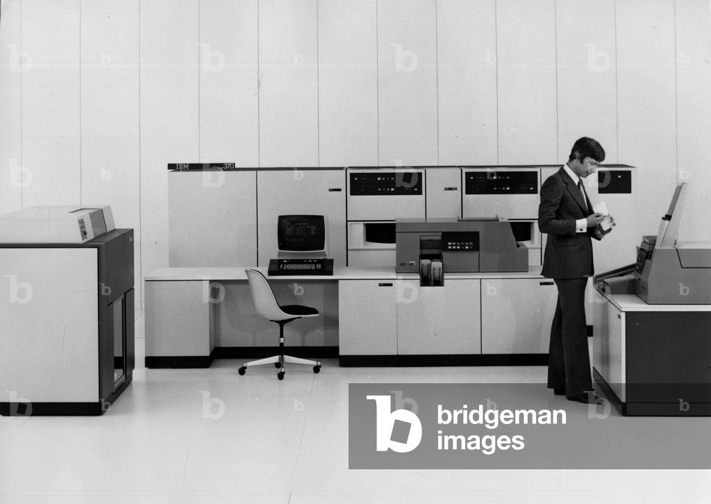IBM 370/125 computer, 1976