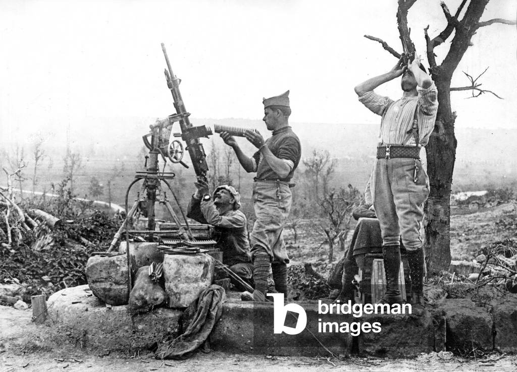 Machine gun against planes, may 24, 1917, France