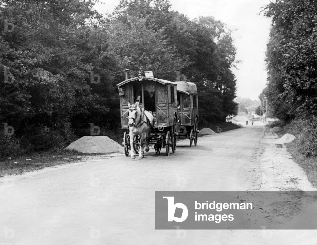 Gipsies in a caravan on French roads, 30's