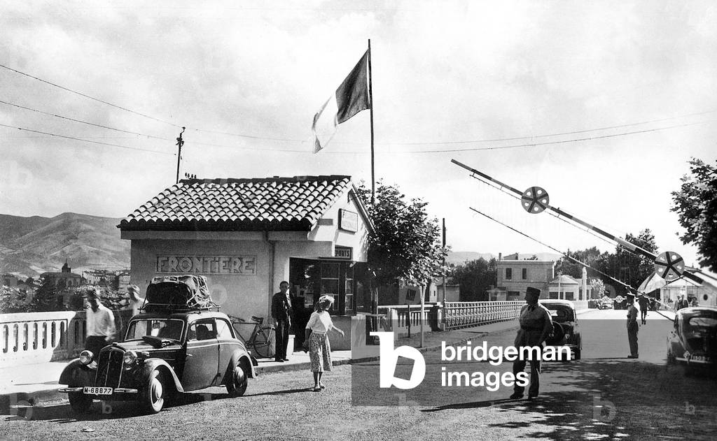 Hendaye : border between France and Spain, 1946