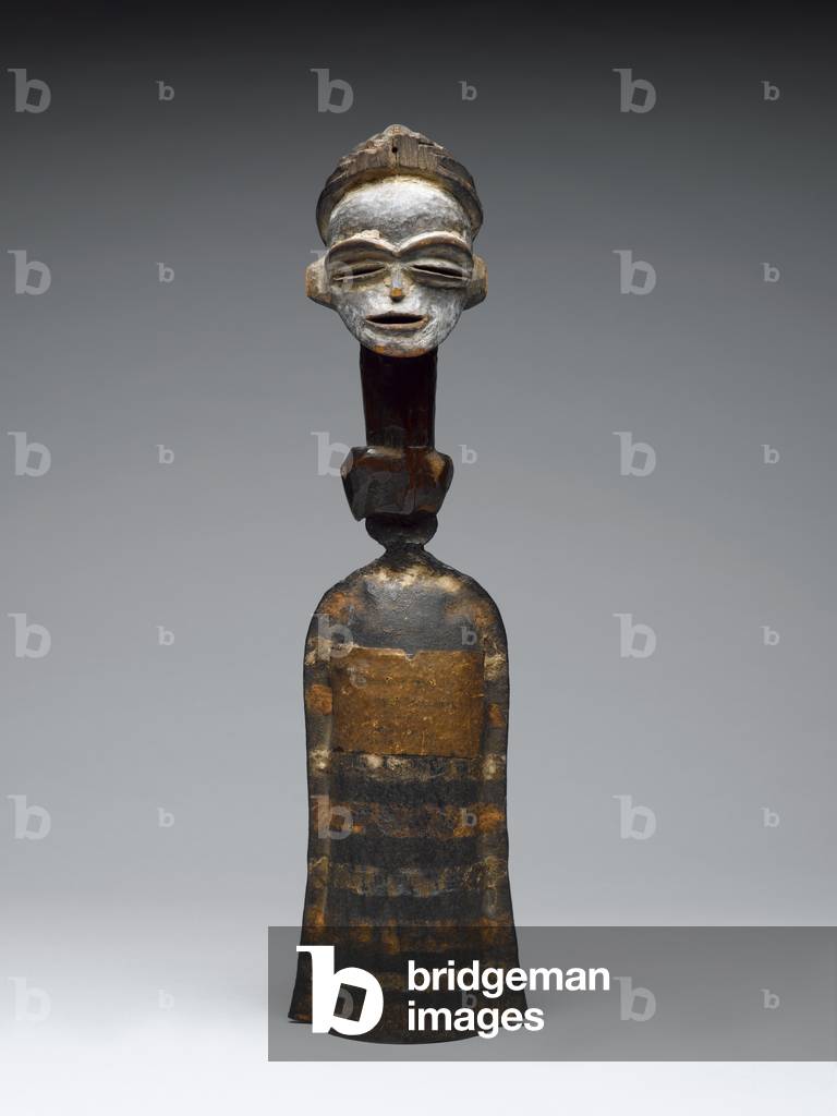 Gong (Mokenge), Tsogho, 19th or 20th century (iron, wood, paint)

