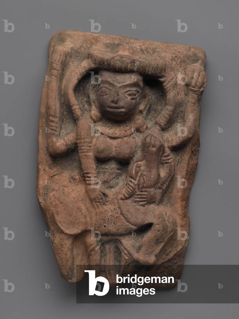 Durga distruggendo il demone di bufala (terracotta)