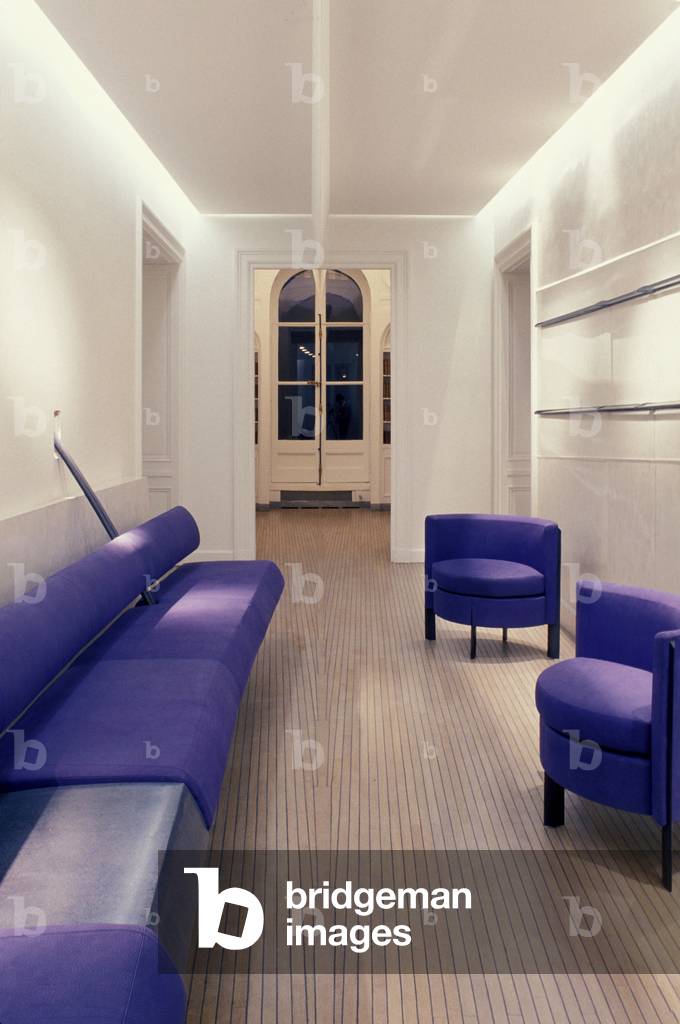 Salon du Ministere de la Culture, 3 rue de Valois, Paris 1. Architect Canal, 1985.
