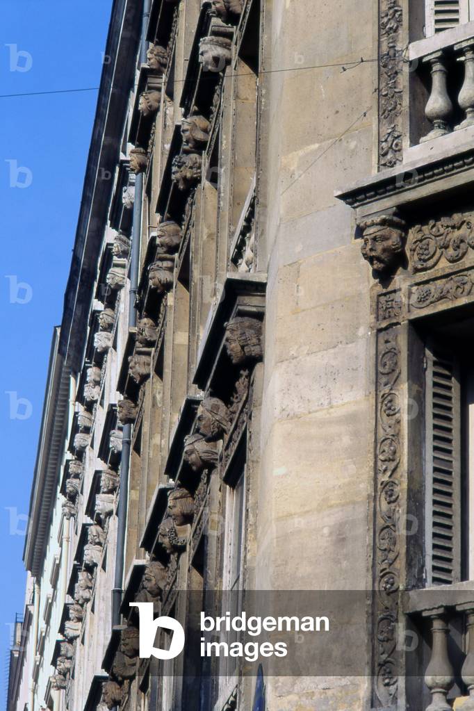 A 19th century building in Paris 4th arrondisement.