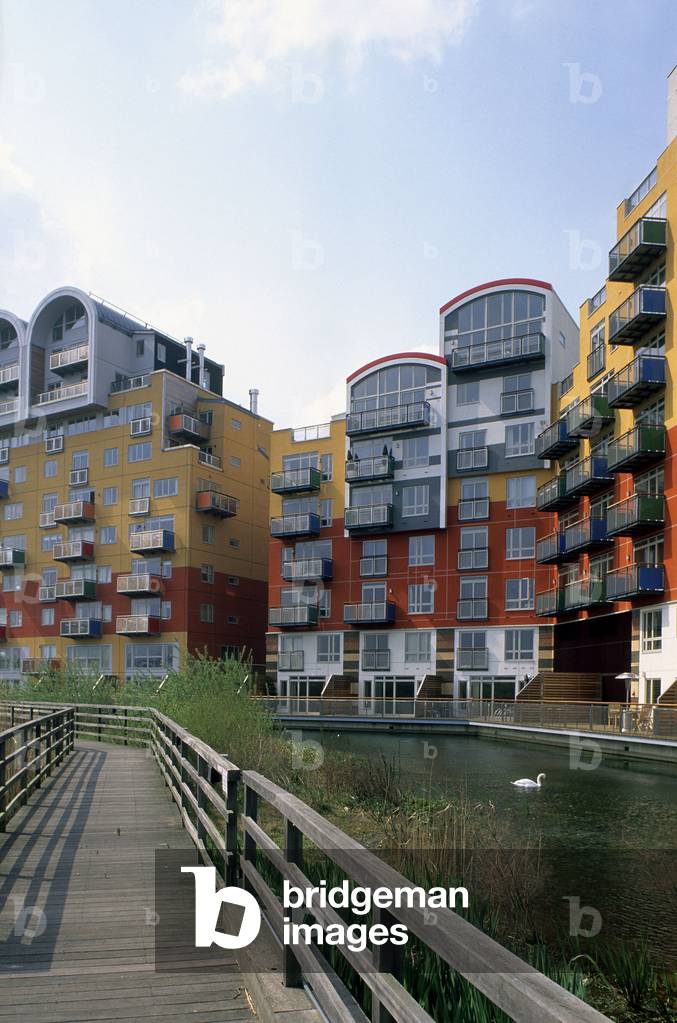 Greenwich Millenium Villages in London (England). Realisation 2002, architect Proctor Matthews. Photography 10/04/03.