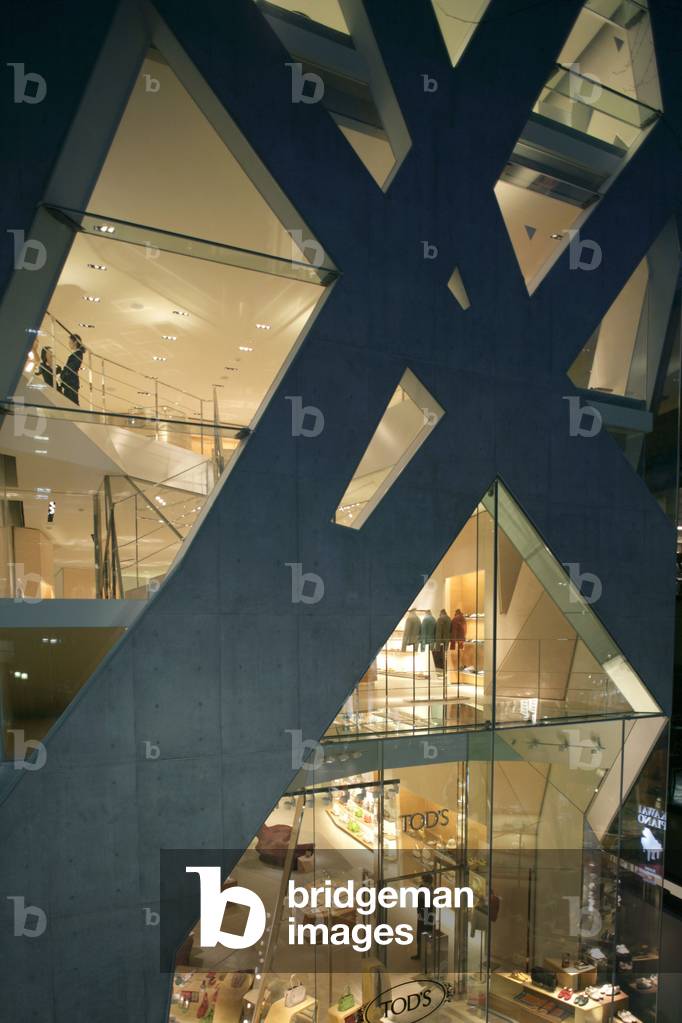 Tods Shop, Tokyo, Japan. Architect Toyo Ito, 2004.