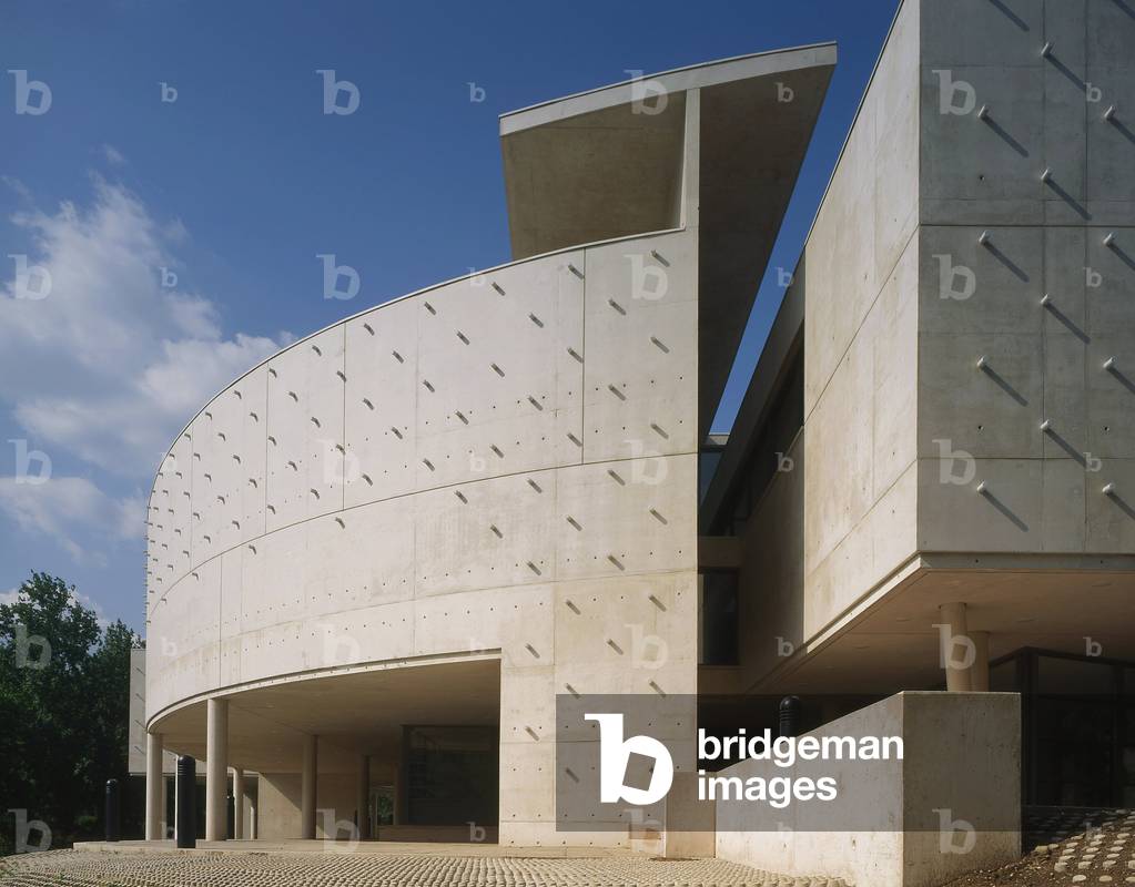 History of the Great War in Peronne, Somme, Picardie, France.. Architecture by Henri Ciriani, 1992. Photography 1992