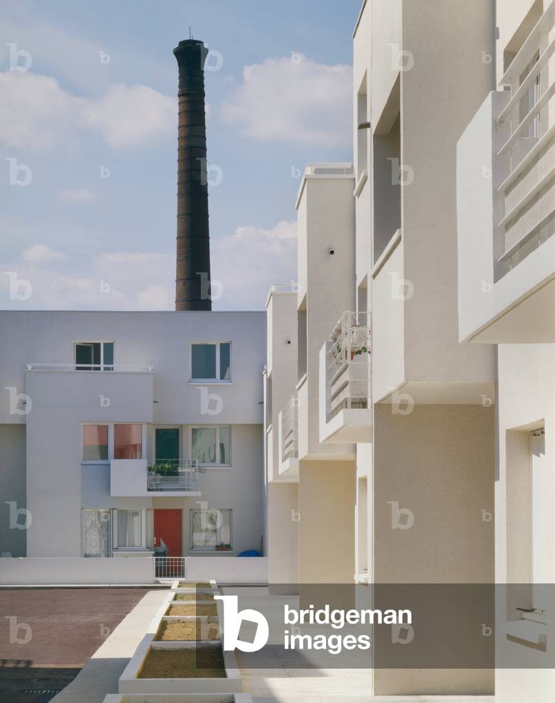 Social housing, rue Deslandes a Gennevilliers (Hauts de Seine). Realisation 1989, architect Patrick Chavannes.