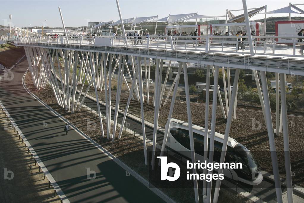 The Loop, circulation of the Aichi World Expo in Japan, 2005.