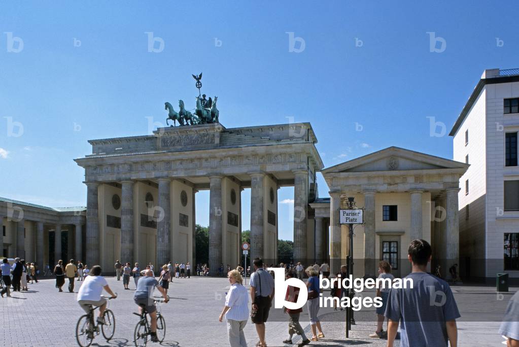 The Brandenburg Gate Berlin (Germany). Architect Carl Gotthard Langhans (1732-1808), 1788-1791. Photography 15/08/03.
