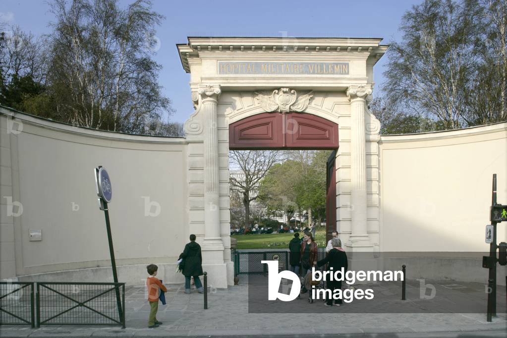 Jardin Villemin, rue des Recollets in Paris 10th, 2005.