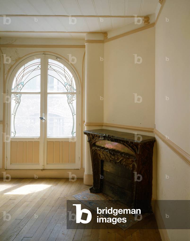 Castel Beranger building, Paris (photo)