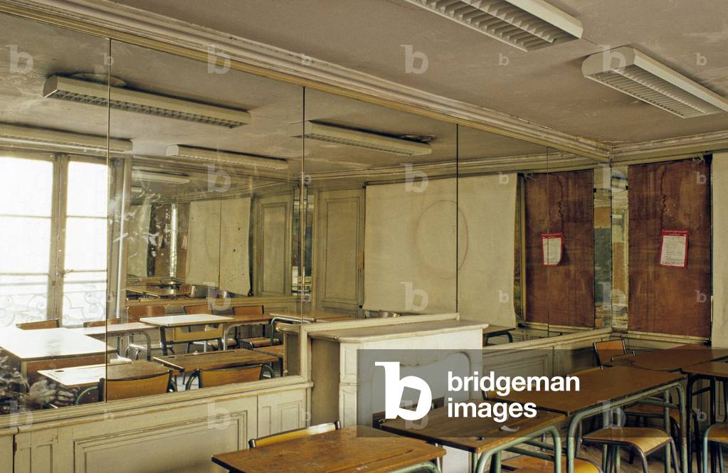 Annexe of the Lycee Victor Hugo, Paris 3rd arrondissement. Architect Anatole de Baudot (1834-1915).