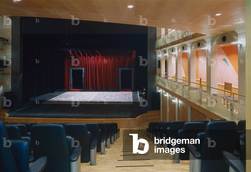 Theatre des Abbesses, 23 rue des Abbesses, Paris 18. Architecture by Charles Vandenhove, 1992-1995. Photography 1996.