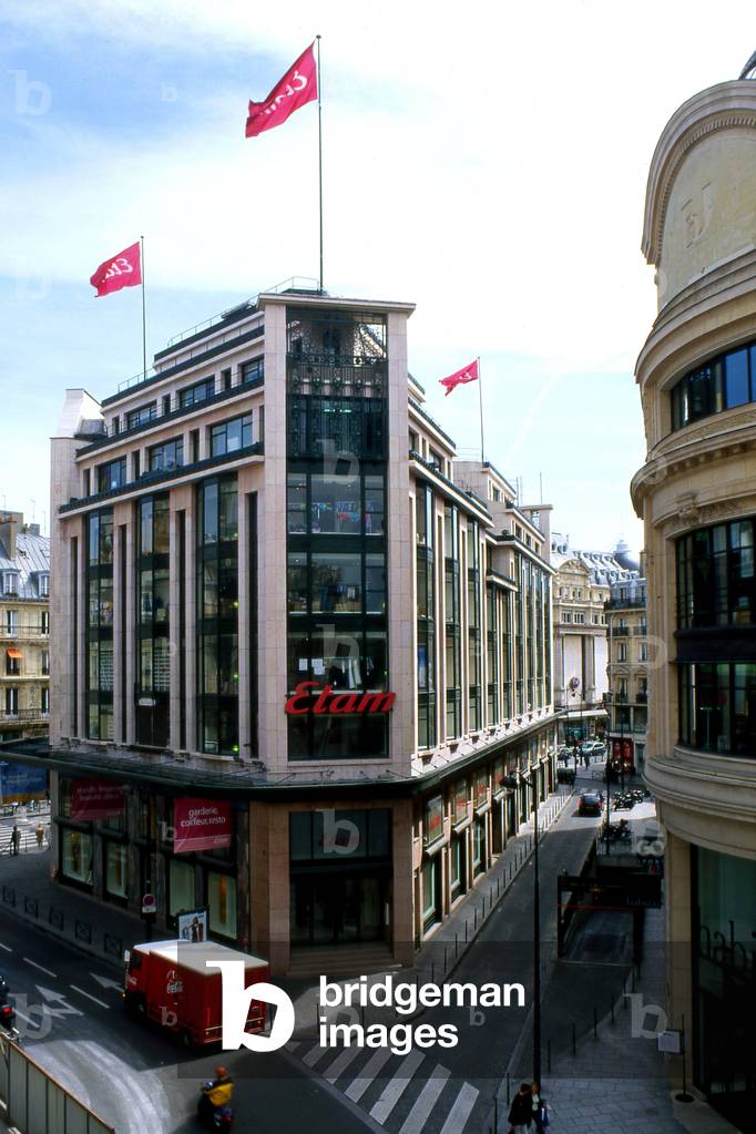 Etam, Rue de Rivoli, Paris.