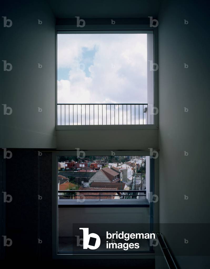 Social housing, HLM avenue de Stalingrad a Colombes (Hauts de Seine). Realisation 1995, architect Henri Ciriani. Photography 1995.