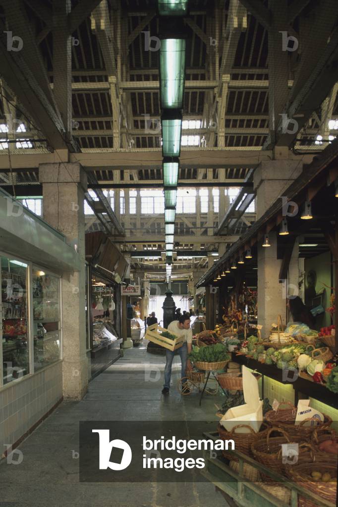 Marche d'Aligre in Paris.