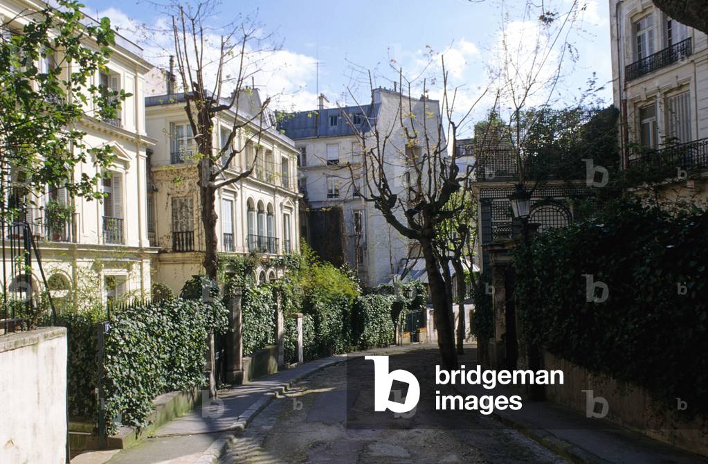 Avenue Frochot in Paris 9th.